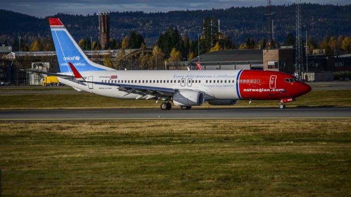 I dag flyver Norwegian et fuldlastet fly med nødhjælp til Afrika