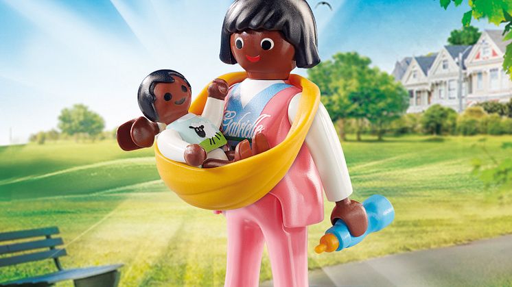 Mama mit Babytrage (70563) von PLAYMOBIL