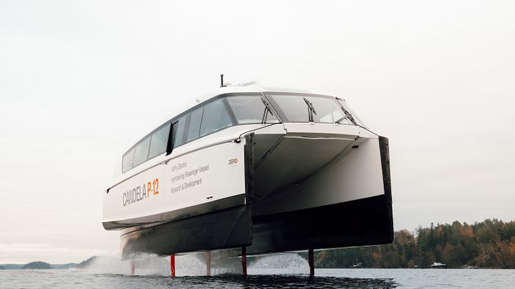 Candela P-12 taking off outside Stockholm's port