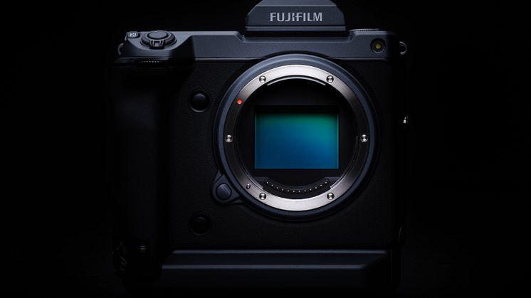 FUJIFILM GFX 100 Front - Jonas Rask