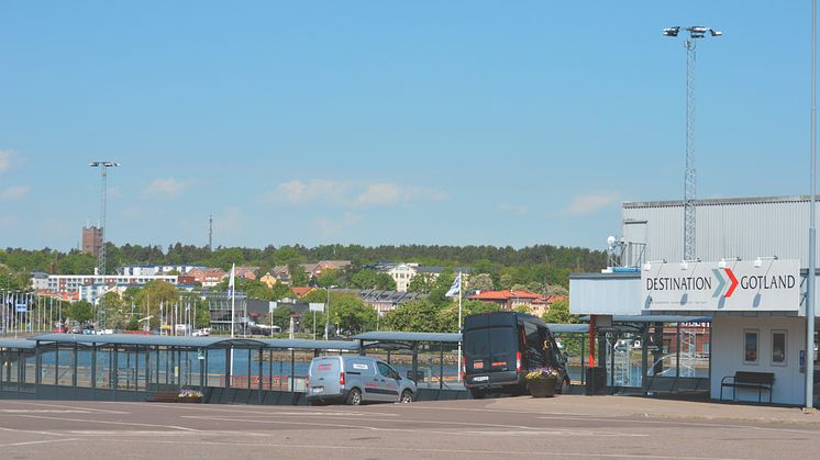 Smålandshamnar Oskarshamn - Först i Sverige med Titan LED mastbelysning