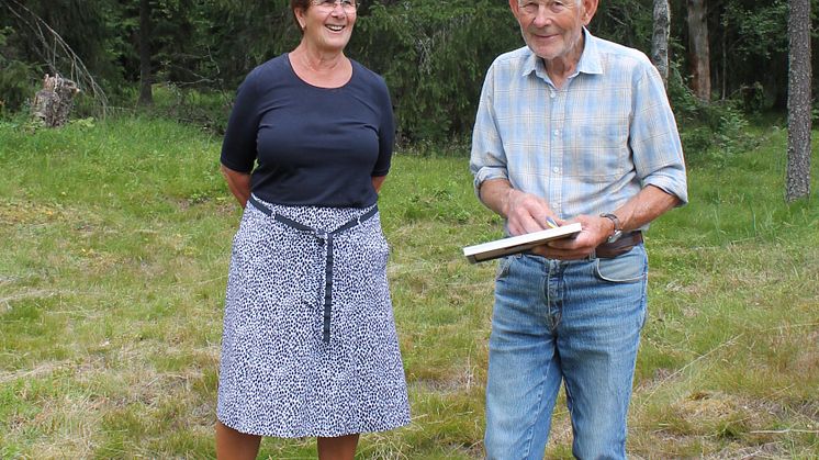 Årets ängsbrukare 2021-Ylva Thörn och Sören Eriksson3-Foto Märta Ohlsson.jpg