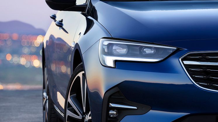 Opel-Insignia-Grand-Sport-509986