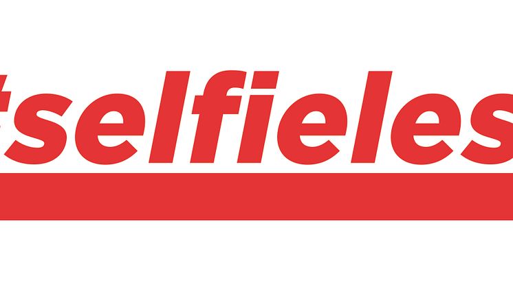 #selfieless logo