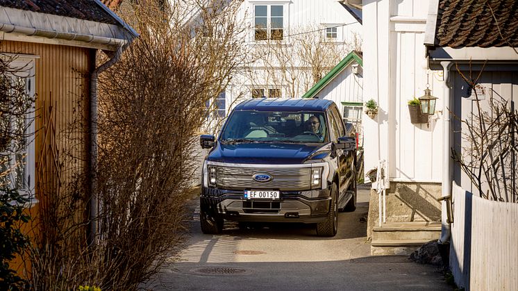 Ford F-150 Lightning Antimatter Blue Metallic 2023 (11)