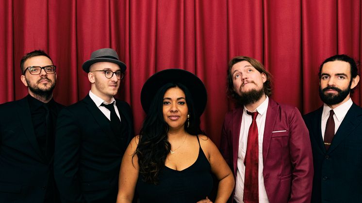 Kristin Amparo och Combo de la Musica är en av akterna som Hx-festivalen nu släpper till årets festival.