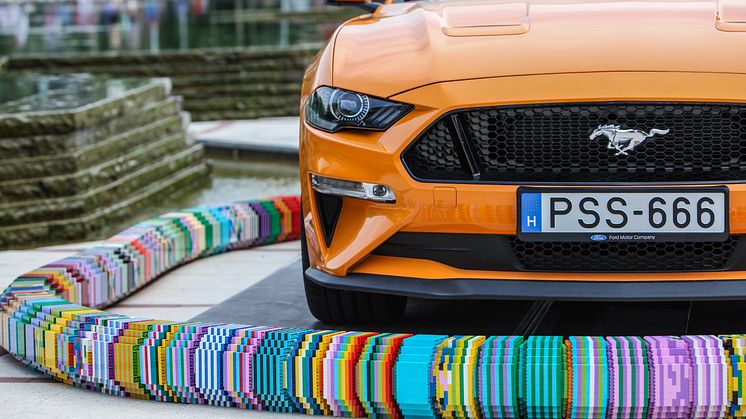 Mustang nagykövet - Kiss Gergely