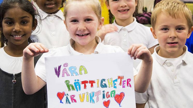 I dag fyller barnkonventionen 30 år. Trots det har var fjärde barn inte hört talas om barnkonventionen