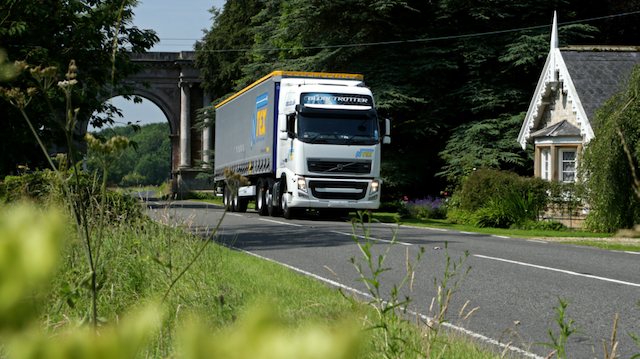 NTEX-UK-truck-blurred-270922 - 1