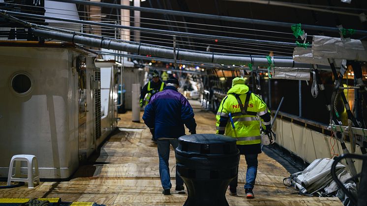 Barken Viking lämnar Göteborg