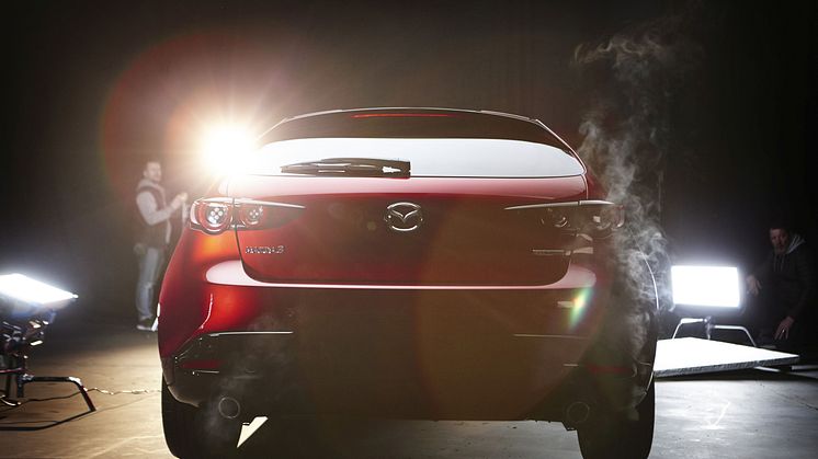 Rankin_Mazda3_BTS_London_shoot (1)