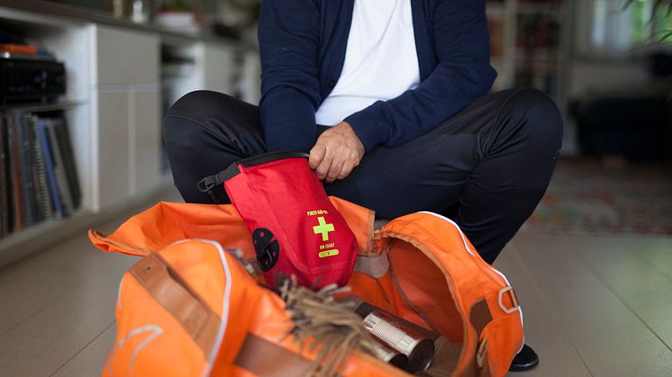 TRYGGHET I HJEMMET: Med enkle grep blir du bedre rustet til å klare deg selv i minst tre døgn i en krise. (Foto: Direktoratet for samfunnssikkerhet og beredskap)