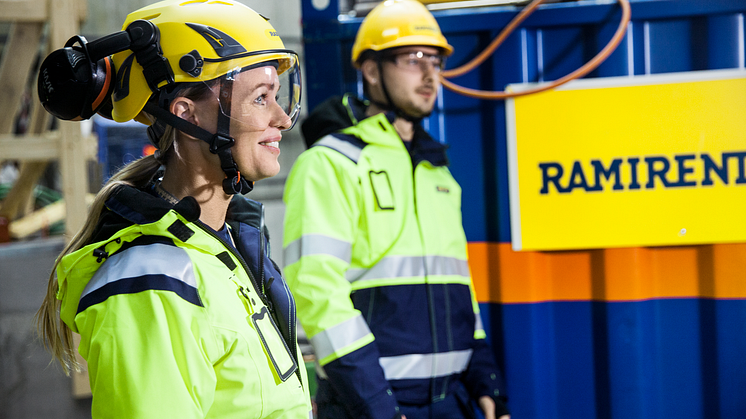 Nu tar Ramirent steget mot en mer inkluderande bransch och en tryggare arbetsmiljö genom att gå med i Sila Snacket.