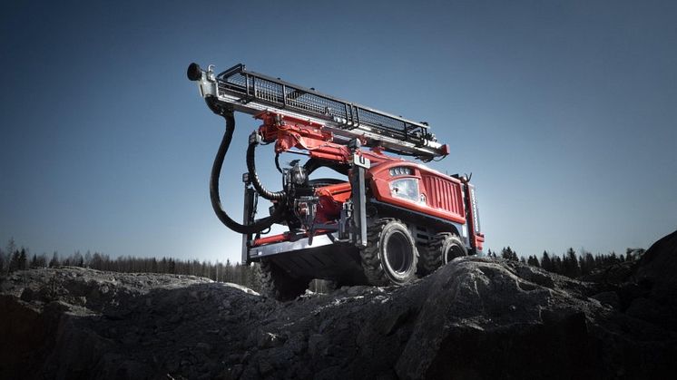 Sandvik Commando DC130Ri
