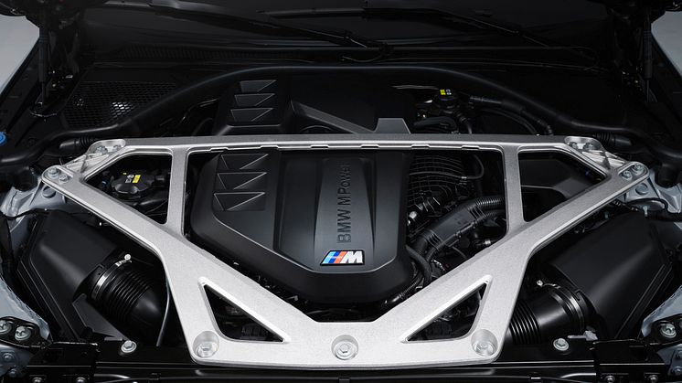 BMW M4 CSL