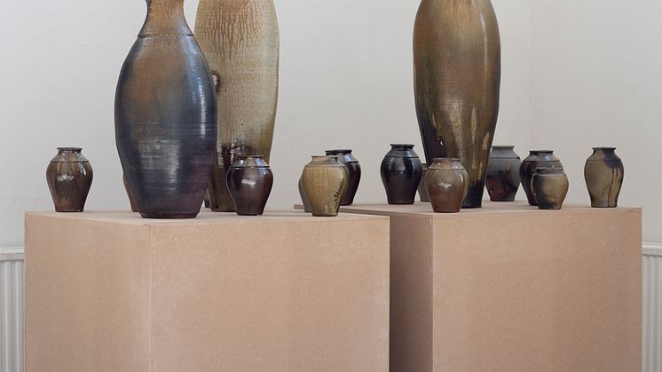 Axel Danhard får Röhsska museets nyinstiftade arbetsstipendium för sitt projekt På nya spår. Foto: David Eng