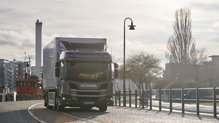 Der batterieelektrische Scania Lkw von Coop soll im ersten Quartal 2021 in Betrieb genommen werden.