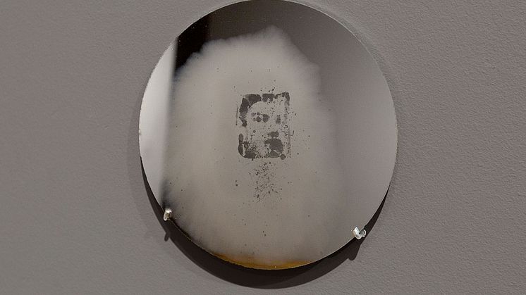 Oscar Muñoz, Aliento, 1995 Courtesy Jeu de Paume Museum