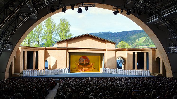 Oberammergau_Passionstheater_der_Passionsspiele,_Bühne