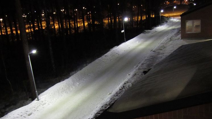 Vrinnevisjukhuset miljösatsar med LED-armaturer och förbättrar belysningen