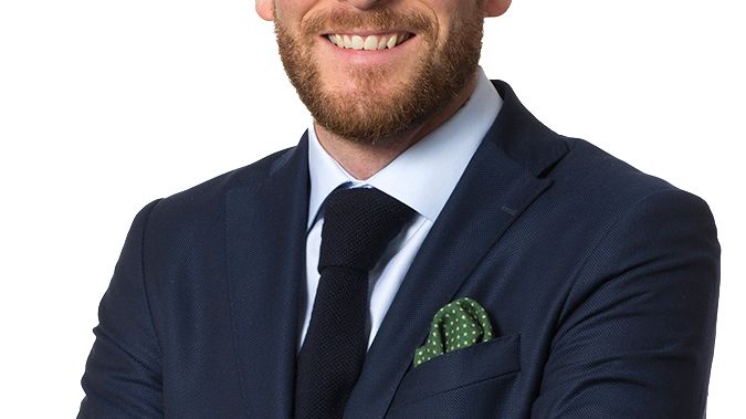 Michael Almqvist Masior, Marknadsdirektör