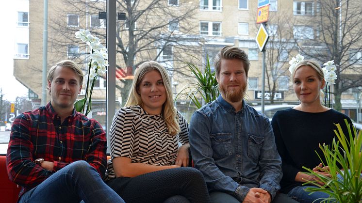 Oliwer, Sara, Henrik och Ann-Sofie började alla sin anställning på Bostadsbolaget som SABO-trainee. 