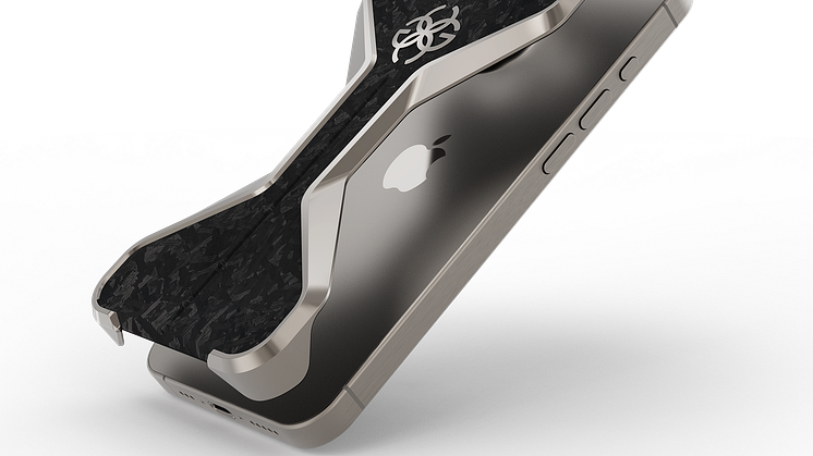 iPhone16 OpenFrame Titanium Tilted 1b.png