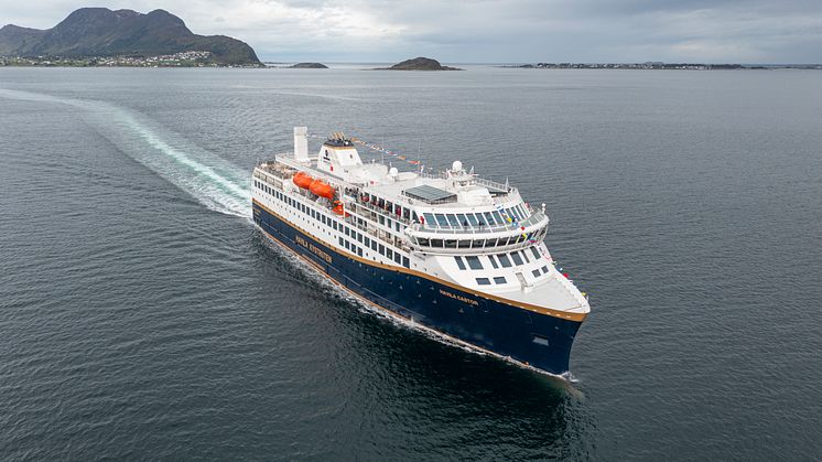 Havila Castor at sea