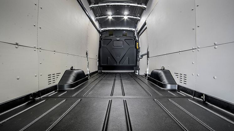 Transit_Van_L4H3_044
