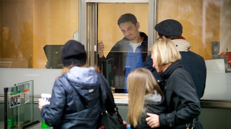 Fullt biljettsortiment i tunnelbanans spärrkiosker