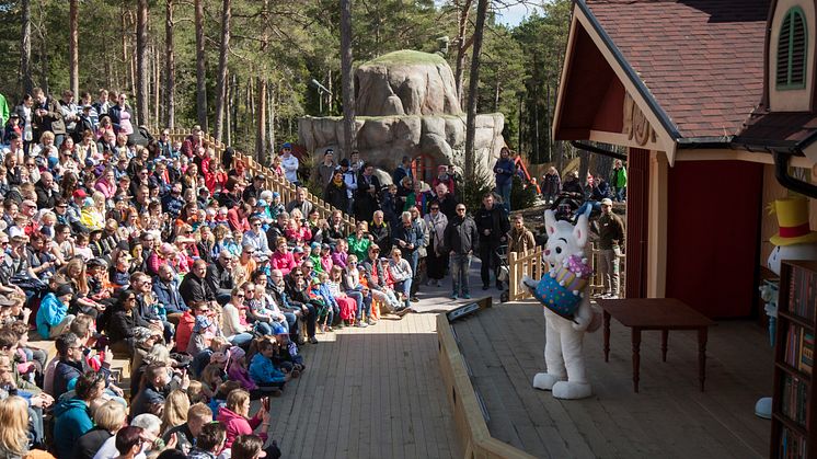 Peter Magnusson har skrivit manus till Kolmårdens Bamseteater