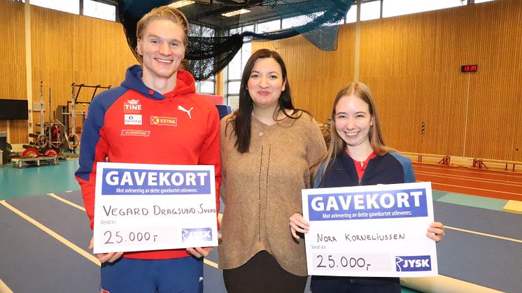 Vegard Sverd_Fatima Elkadi_Nora Korneliussen