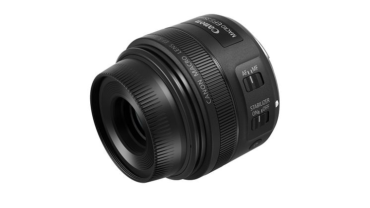 EF-S 35mm f2.8 Macro IS STM With Hood SLANT