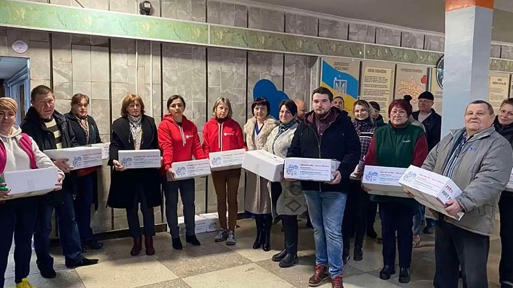 Plymouthbrödernas förlängda arm, Välgörenhetsorganisationen Rapid Relief Team ( RRT ) arbetar tillsammans med organisationer i Polen och Ukraina för att hjälpa dem som befinner sig i hjärtat av den humanitära krisen i Ukraina.