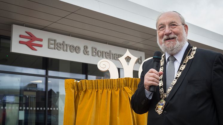 Mayor Cllr Plancey speaking