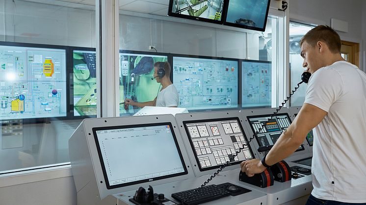 Kongsberg Digital’s K-Sim Engine room simulator will be key in the crew training  of Höegh Autoliners’ new net-zero-ready Aurora Class vessels. 