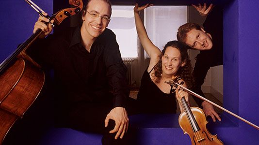 Kungsbacka Piano Trio ger tre konserter i Skåne i november. Foto: Hanya Chlala