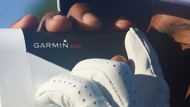 Garmin esittelee uuden Approach Z82 -laseretäisyysmittarin