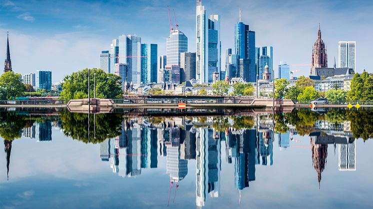 ©SeanPavonePhoto: Frankfurt am Main Stadtsilhouette
