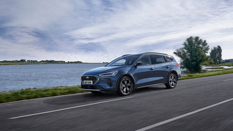 2021_FORD_FOCUS_ACTIVE_OUTDOOR_03