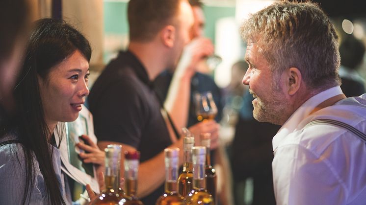 ​På fredag och lördag förväntas rekordmånga, 14 000 personer, att besöka Malmö öl- och whiskyfestival. Närmare 20 000 liter öl kommer att drickas och 6 000 maträtter kommer att ätas under de två dagarna.