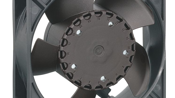 Robust och tålig fläkt med måtten 92 x 92 mm