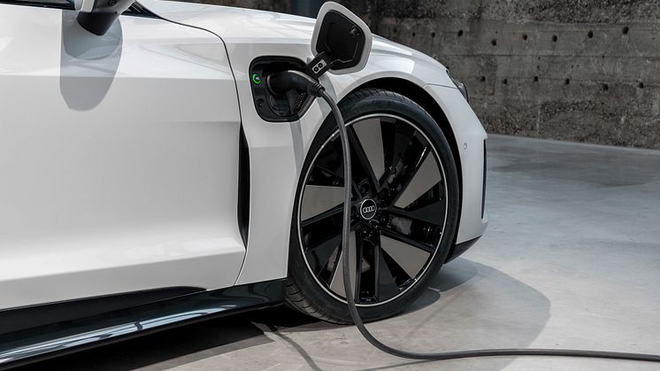 Audi e-tron GT (Gletsjerhvid)