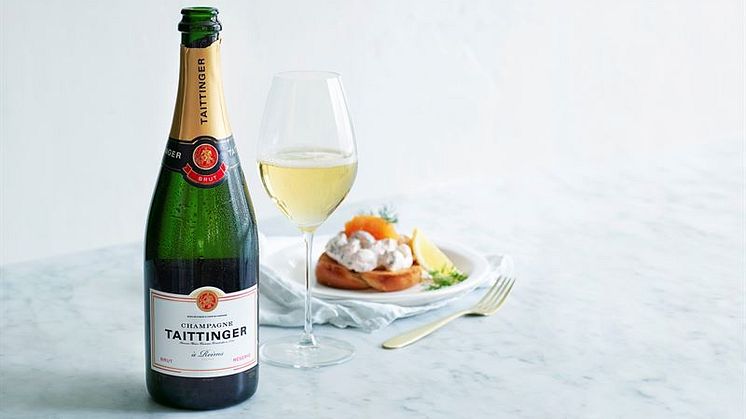 Toast Skagen och champagne till nyår