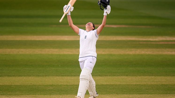 Alice Davidson-Richards celebrates her maiden Test century. Photo: Getty Images