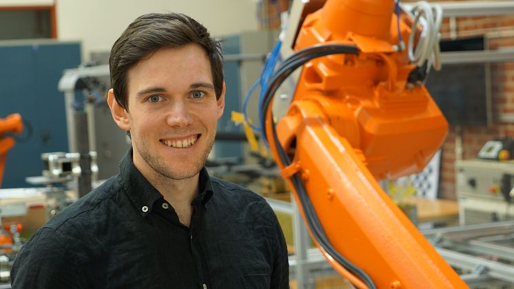 – Ett väl fungerande underhåll blir livsviktigt för batteriindustrin, säger Jon Bokrantz, forskningsspecialist vid Chalmers.