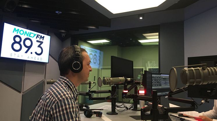 HBM's Mark Laudi with Jason Dasey on the weekend show on Money FM 89.3 