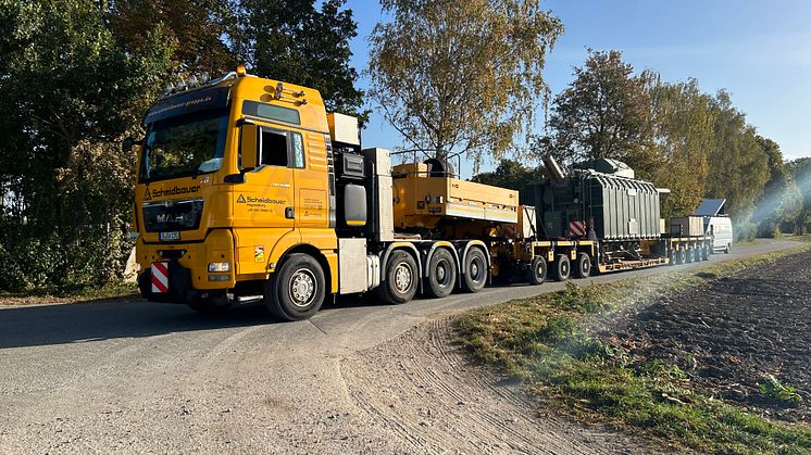20231025_Trafotransport Prittriching