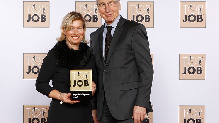 Barbara Höfel, Personalleiterin und Mitglied der BPW Geschäftsleitung, mit Wolfgang Clement, TOB JOB Mentor/Wirtschaftsminister a.D. (Quelle: zeag GmbH)
