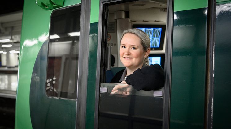 Paige Lunn is calling on other women to join the railway